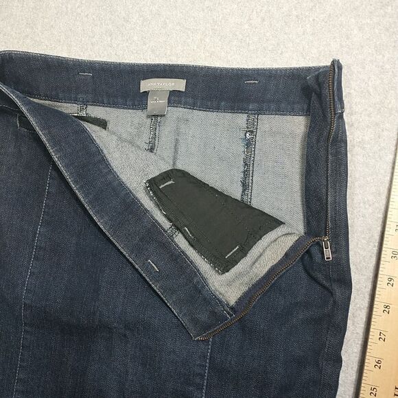 Ann Taylor Denim Pencil Skirt Size 4 Blue Jean Side Zip Pockets Career. - Picture 3 of 7